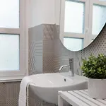 Stylish Gem In Historic For 4 Guests Lejlighed Trieste