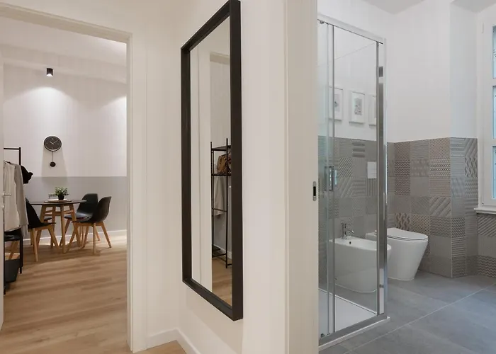 Stylish Gem In Historic For 4 Guests Apartamento *